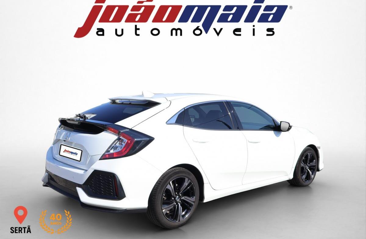 HONDA Civic 1.5 i-VTEC Elegance Navi