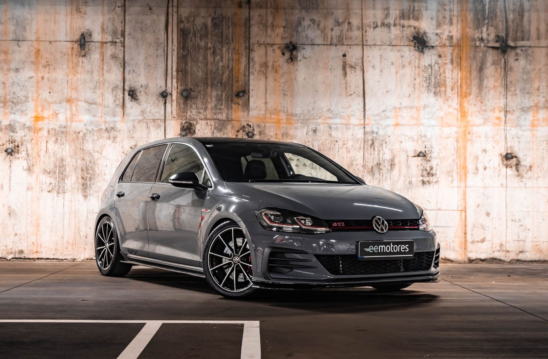 VOLKSWAGEN Golf 2.0 TSI TCR DSG