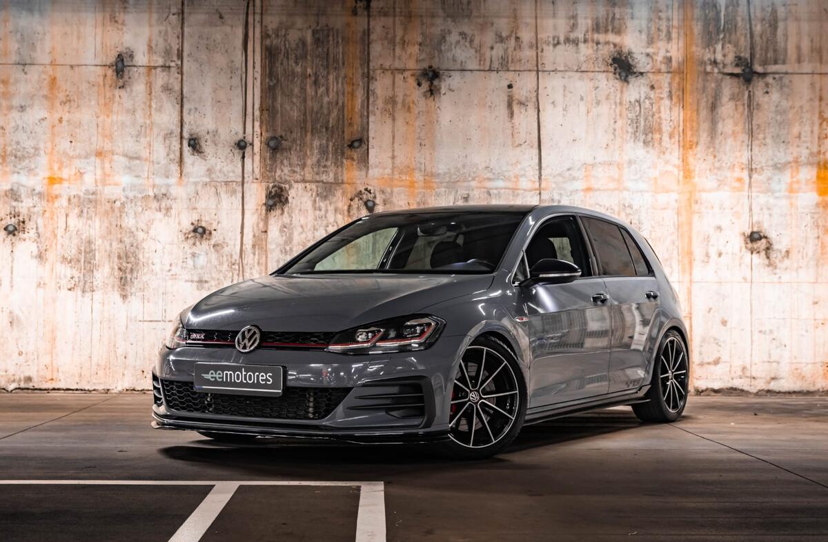 VOLKSWAGEN Golf 2.0 TSI TCR DSG