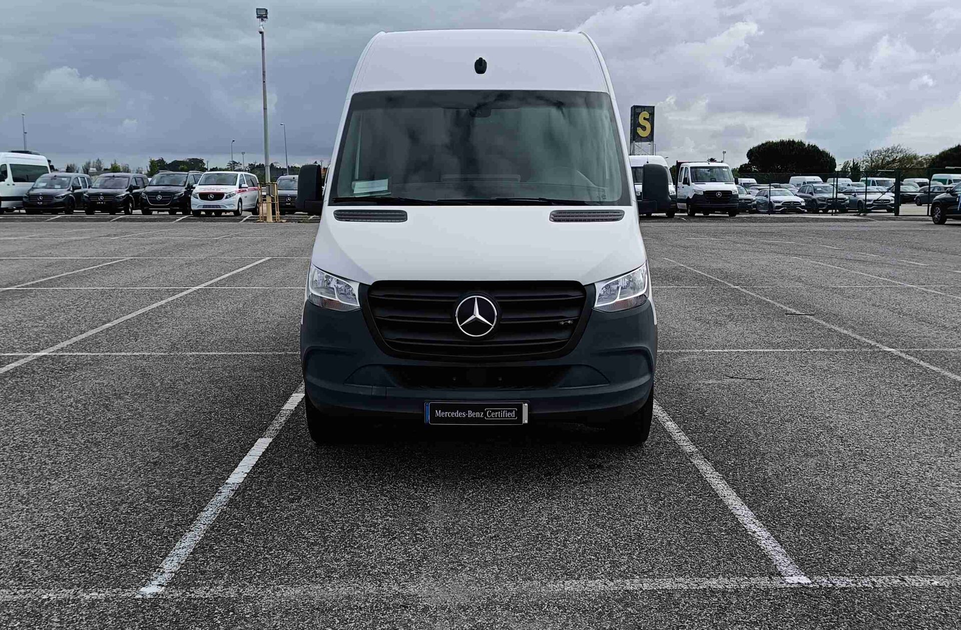 MERCEDES Vito e 111/32