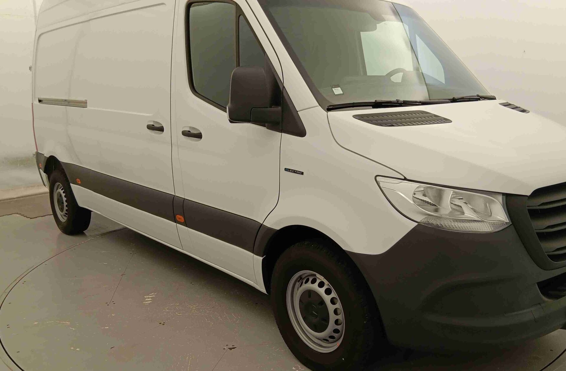 MERCEDES Vito eSprinter 312/39
