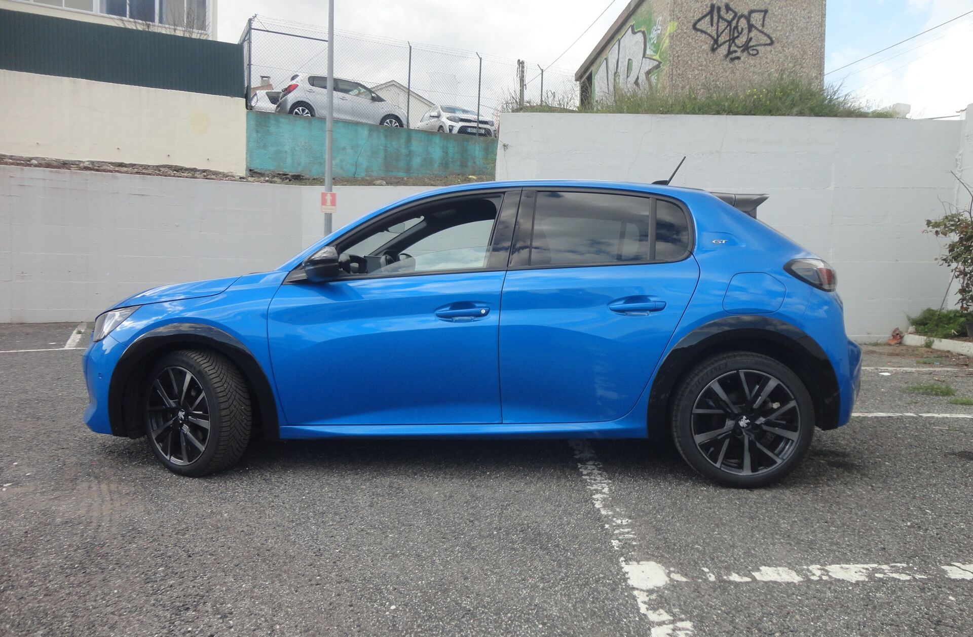 PEUGEOT 208 1.2 PureTech GT Pack EAT8