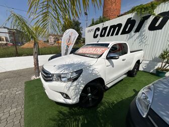 TOYOTA Hilux 2.4 D-4D 2WD CE