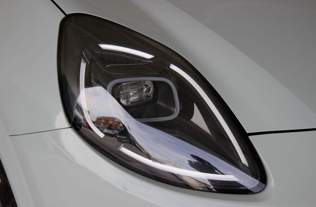 FORD Puma 1.0 EcoBoost mHEV ST-Line