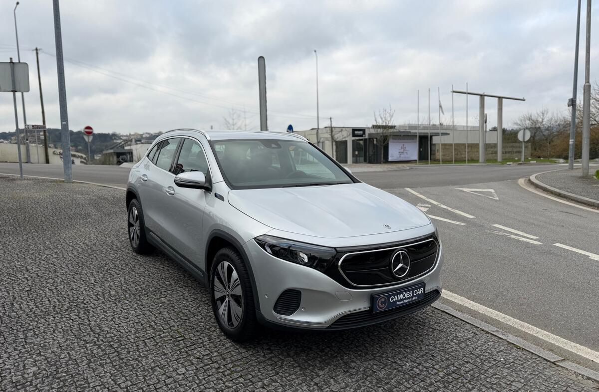 MERCEDES EQA 250 Progressive