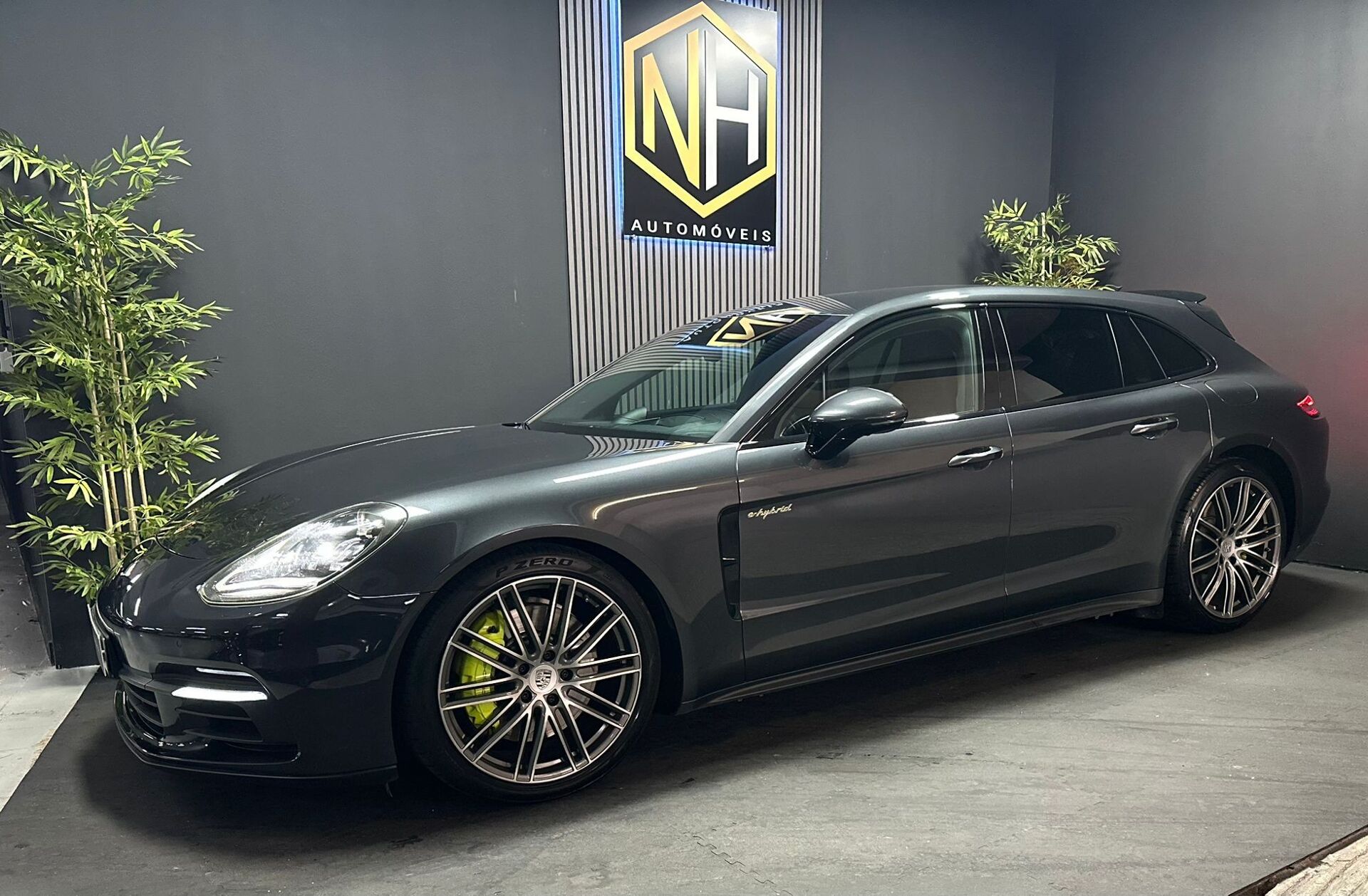 PORSCHE Panamera ST 4 E-Hybrid