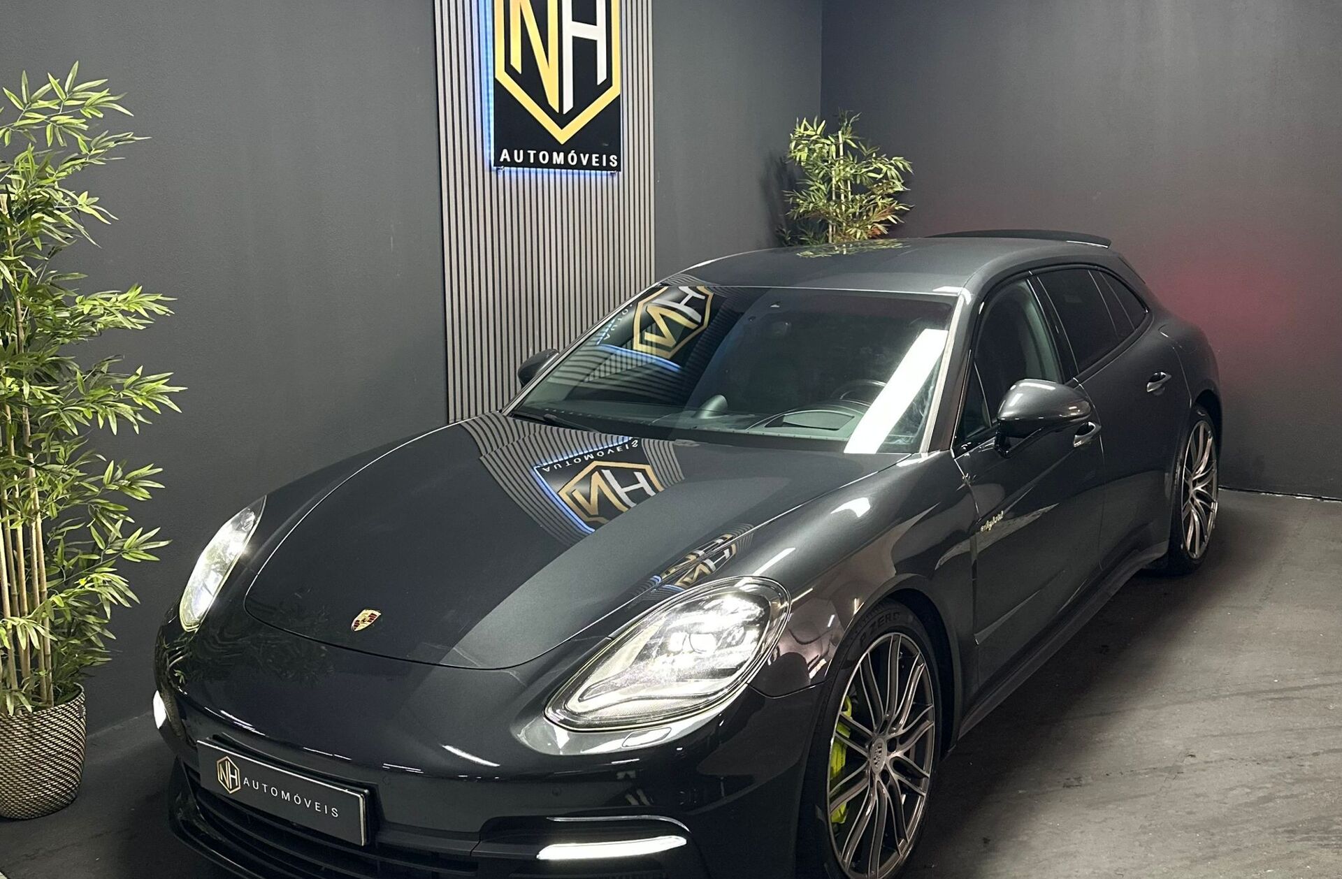 PORSCHE Panamera ST 4 E-Hybrid