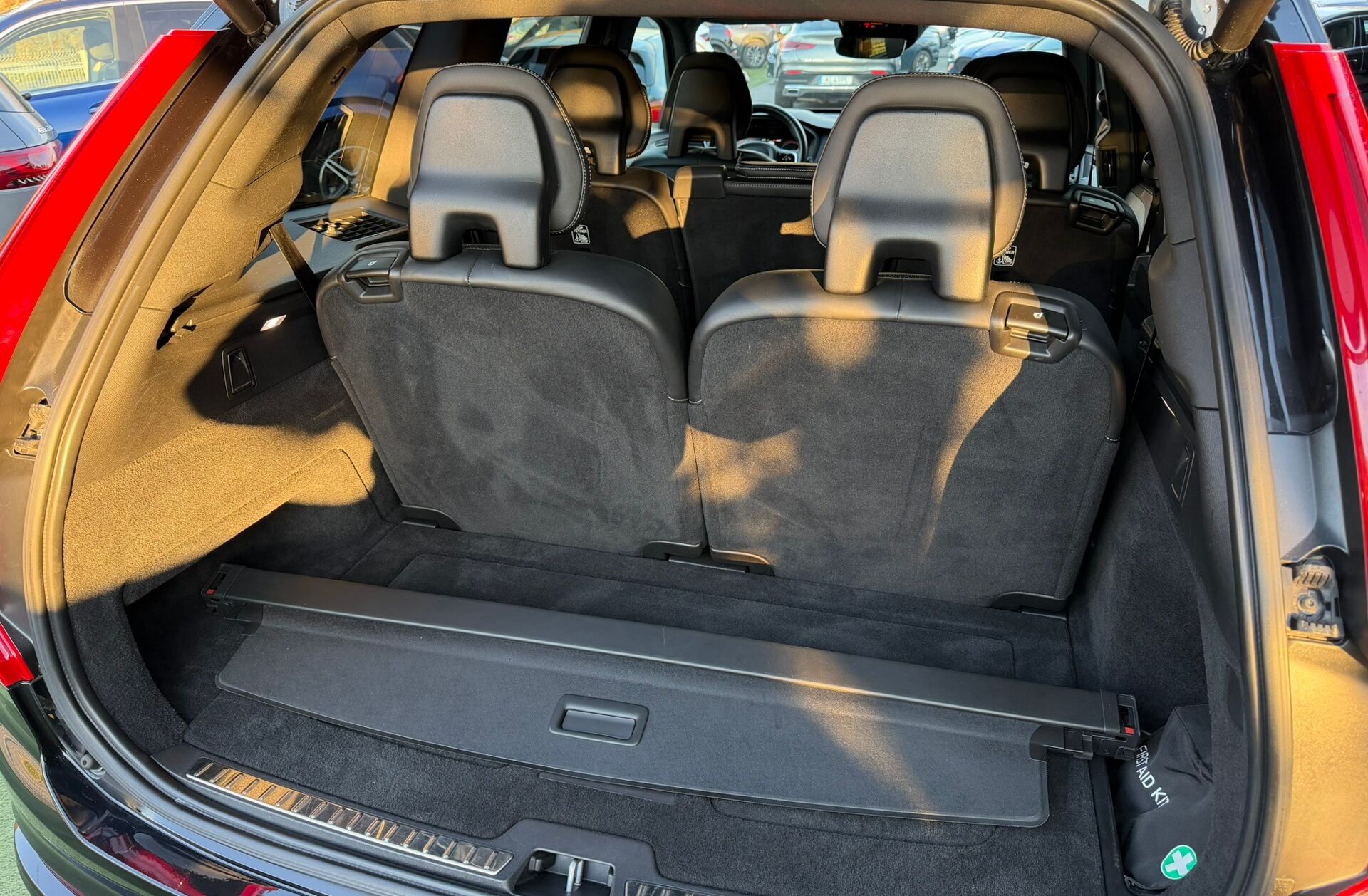 VOLVO XC90 2.0 T8 PHEV R-Design AWD