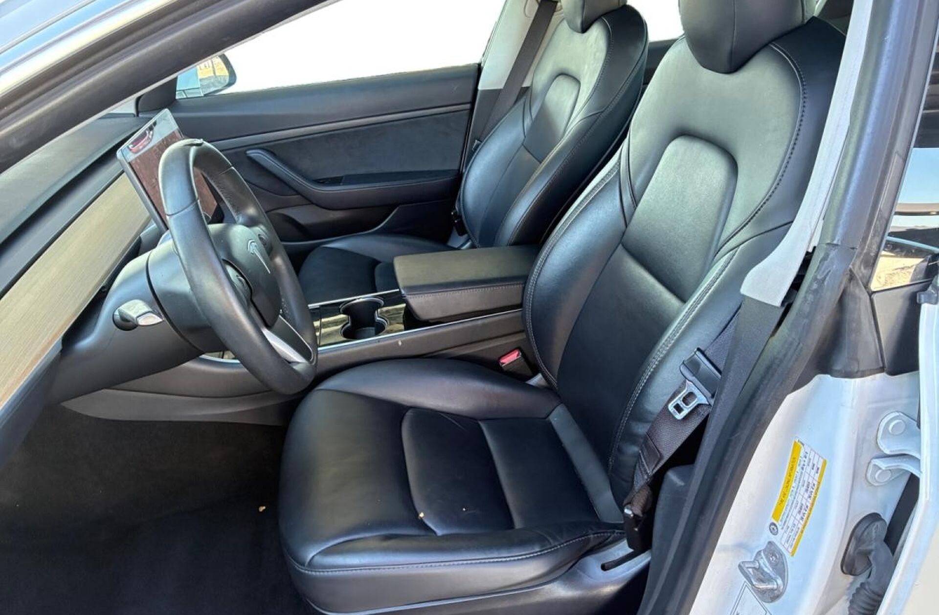 TESLA Model 3 Standard Range Plus RWD