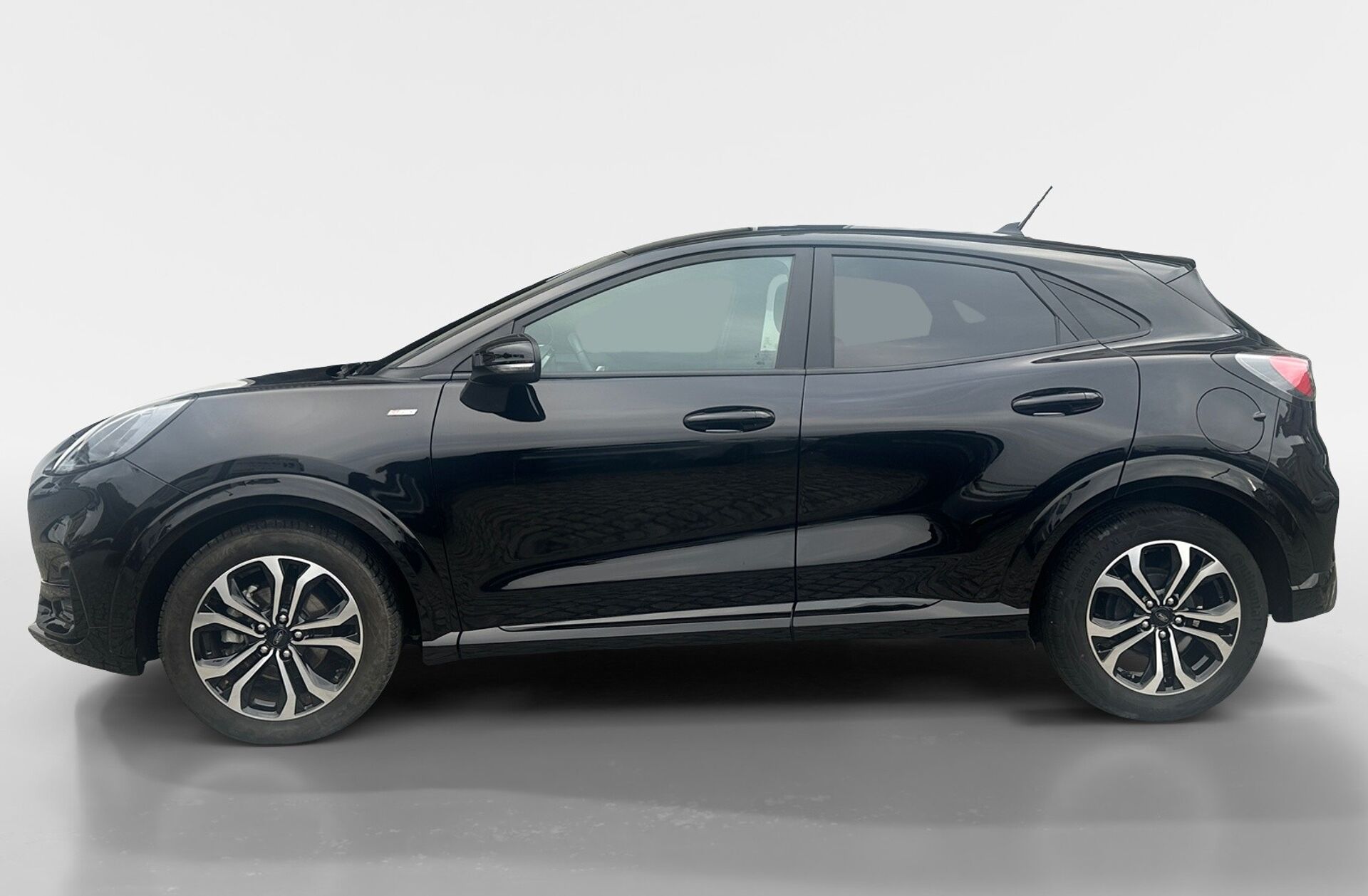 FORD Puma 1.0 EcoBoost mHEV ST-Line