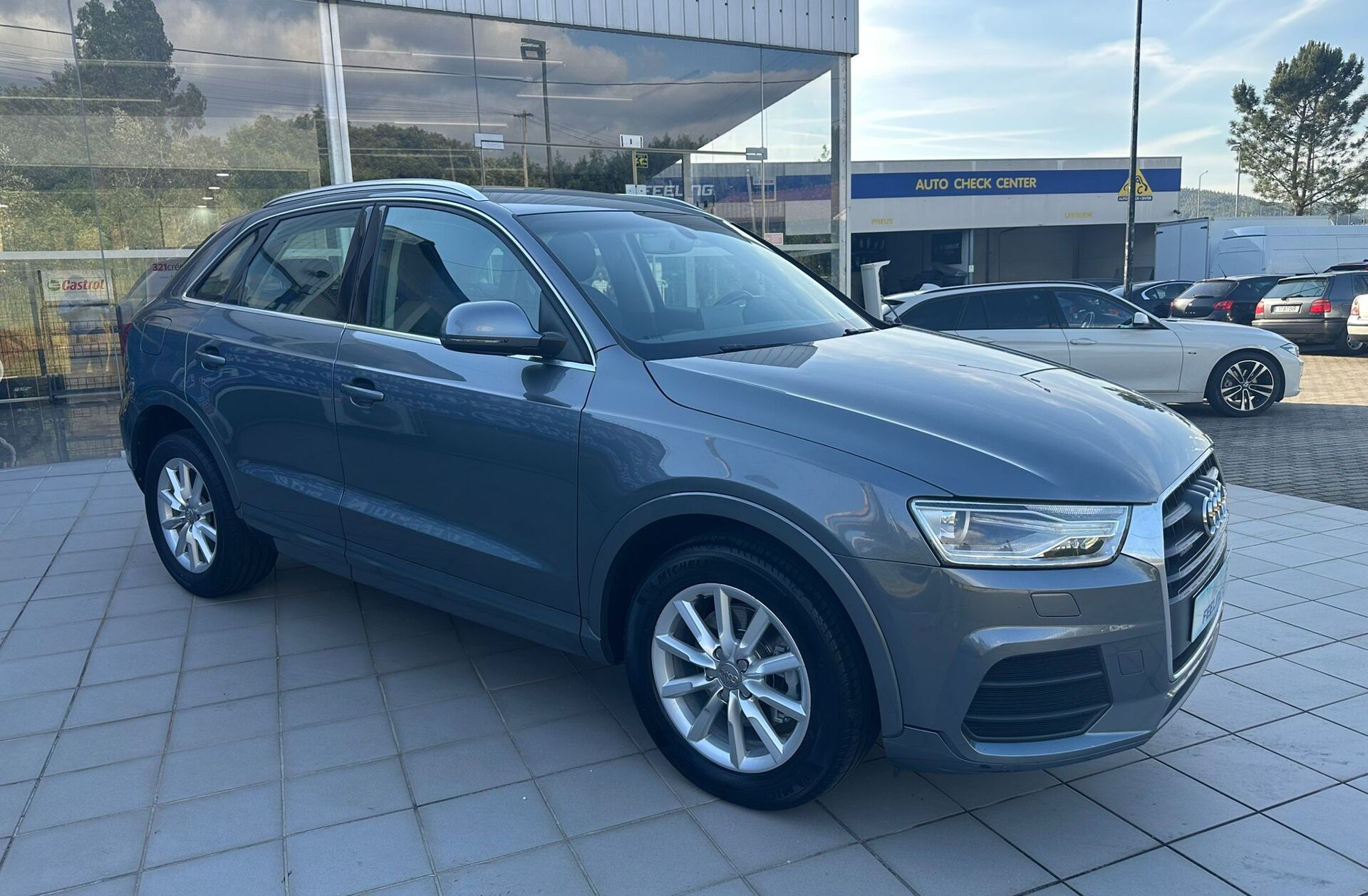 AUDI Q3 2.0 TDI quattro Sport S tronic