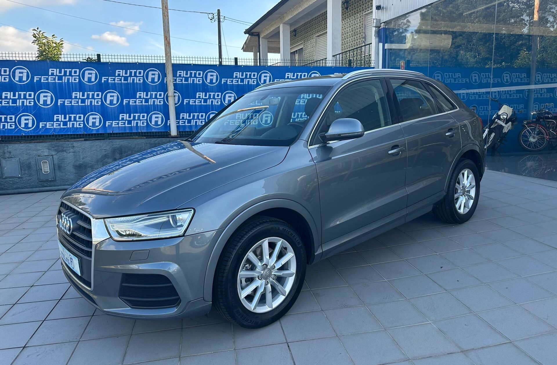 AUDI Q3 2.0 TDI quattro Sport S tronic