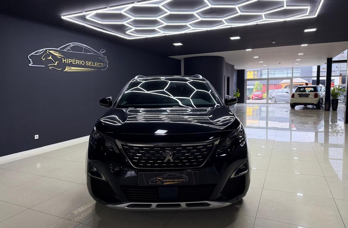 PEUGEOT 3008 1.2 PureTech GT Line