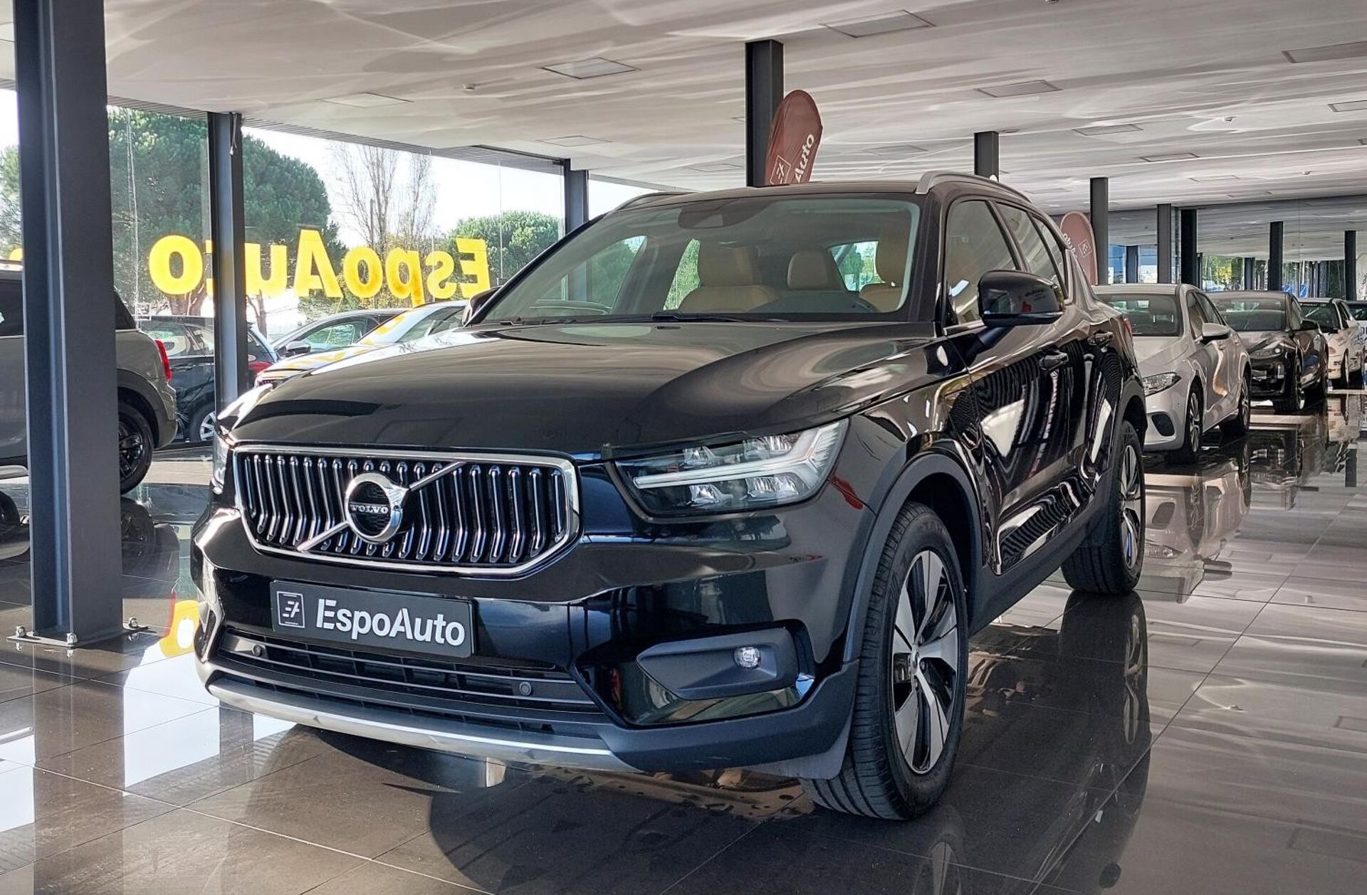 VOLVO XC40 1.5 T4 PHEV Inscription Expression