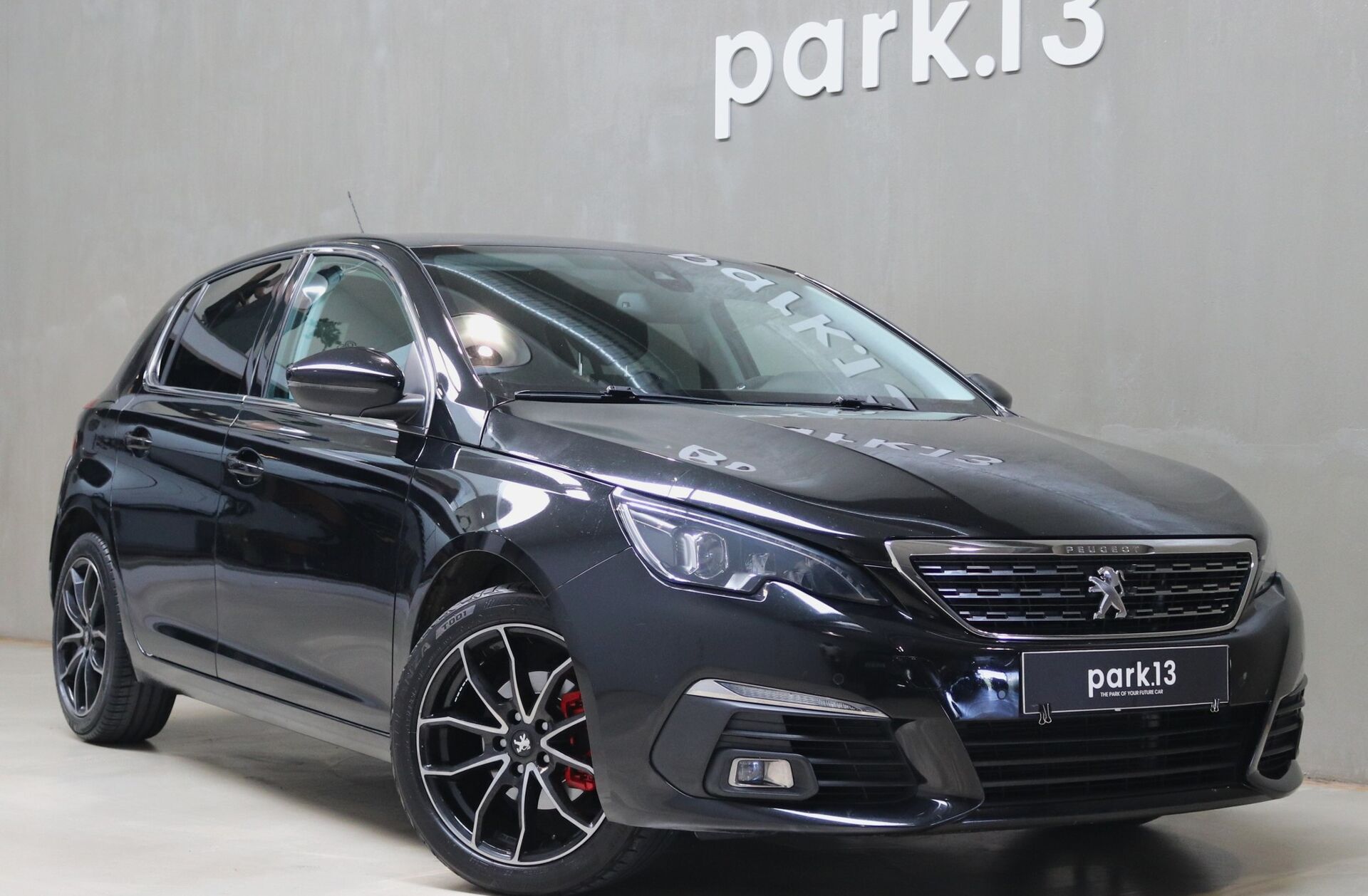 PEUGEOT 308 1.2 PureTech Allure Pack EAT8