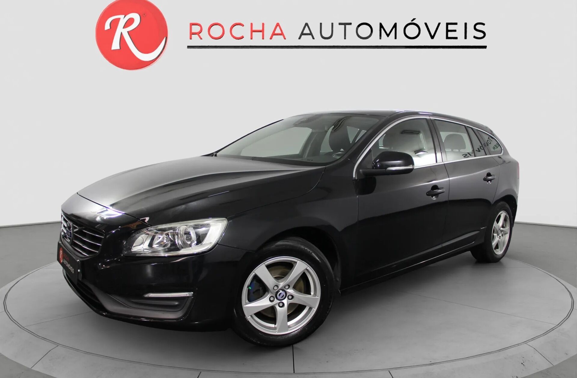 VOLVO V60 2.0 D4 Momentum Eco