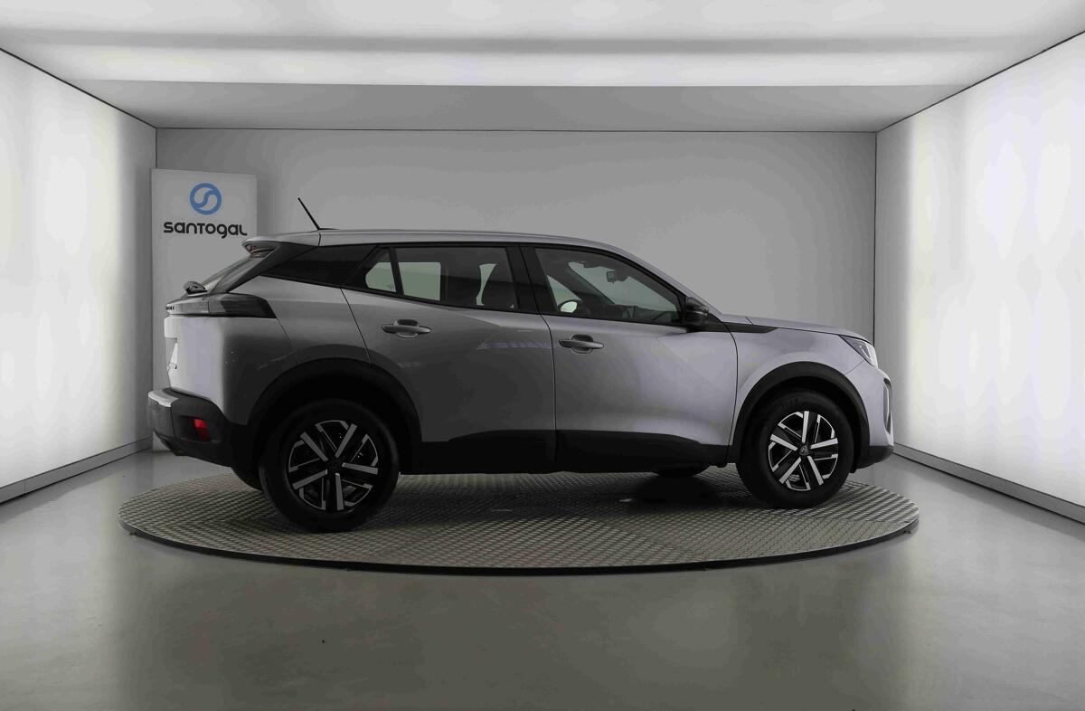 PEUGEOT 2008 1.2 PureTech Active