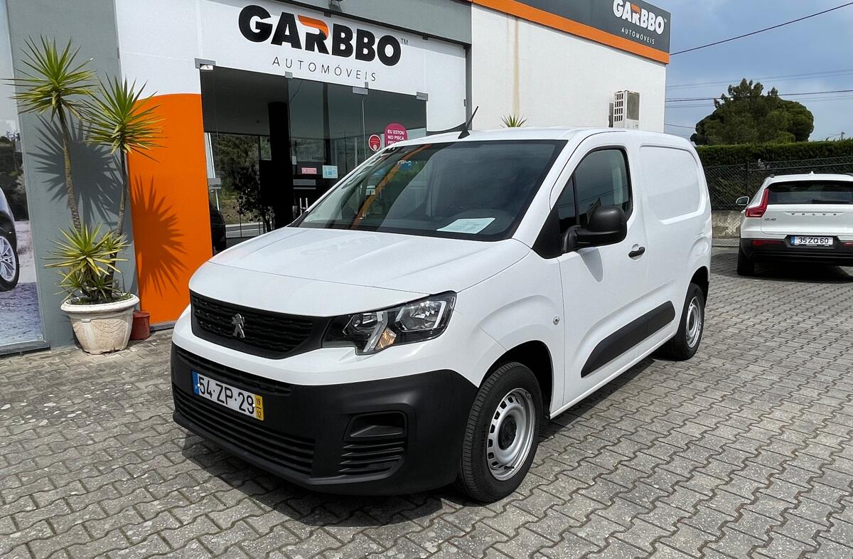 PEUGEOT Partner 1.5 BlueHDi Pro Standard