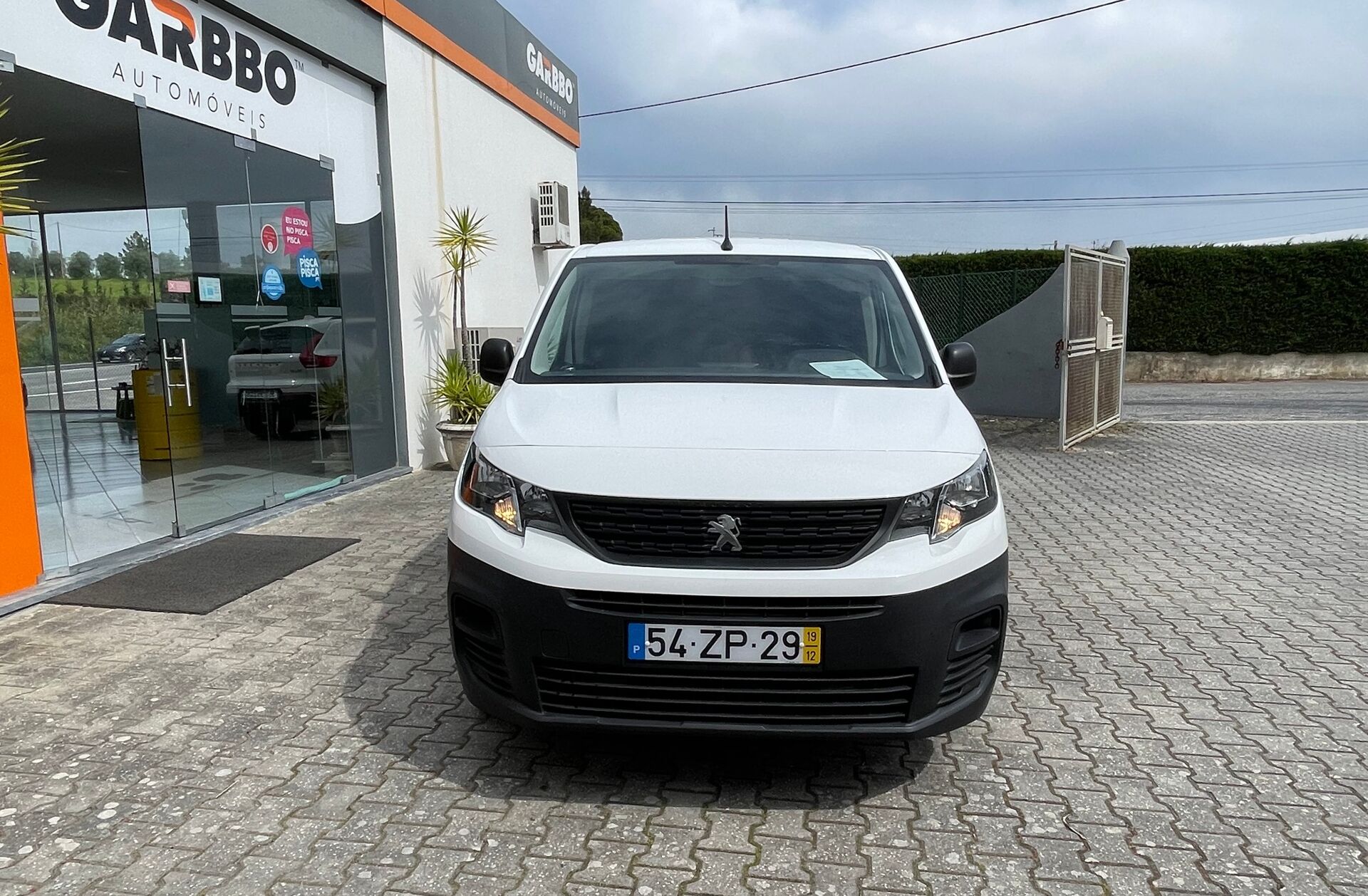 PEUGEOT Partner 1.5 BlueHDi Pro Standard