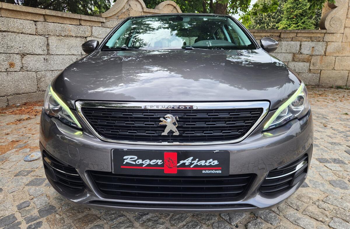 PEUGEOT 308 1.5 BlueHDi Business Line