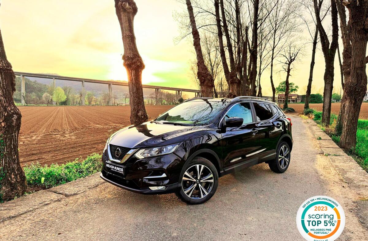 NISSAN Qashqai 1.3 DIG-T N-Connecta J18