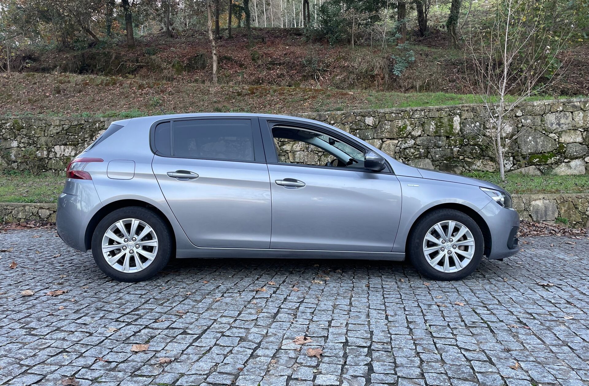 PEUGEOT 308 1.5 BlueHDi Style