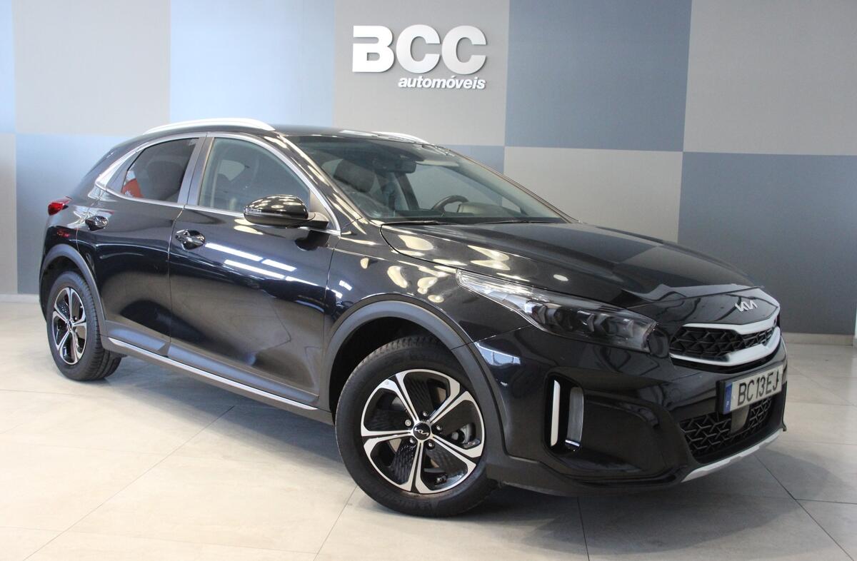 KIA XCeed 1.6 GDi PHEV Drive