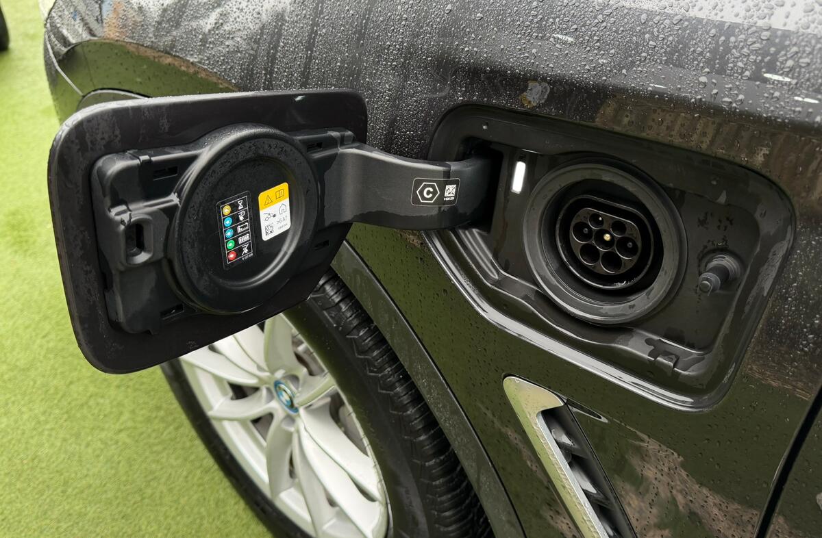 BMW X3 30 e xDrive Advantage