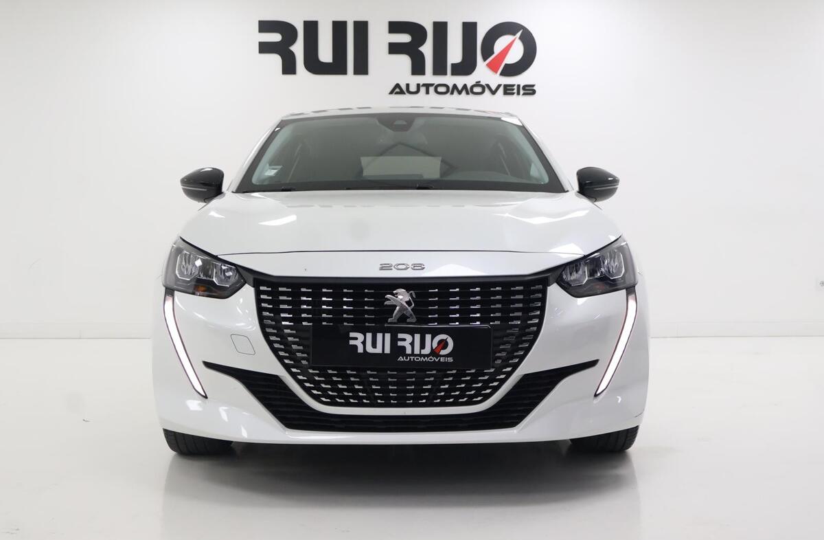 PEUGEOT 208 1.2 PureTech Allure