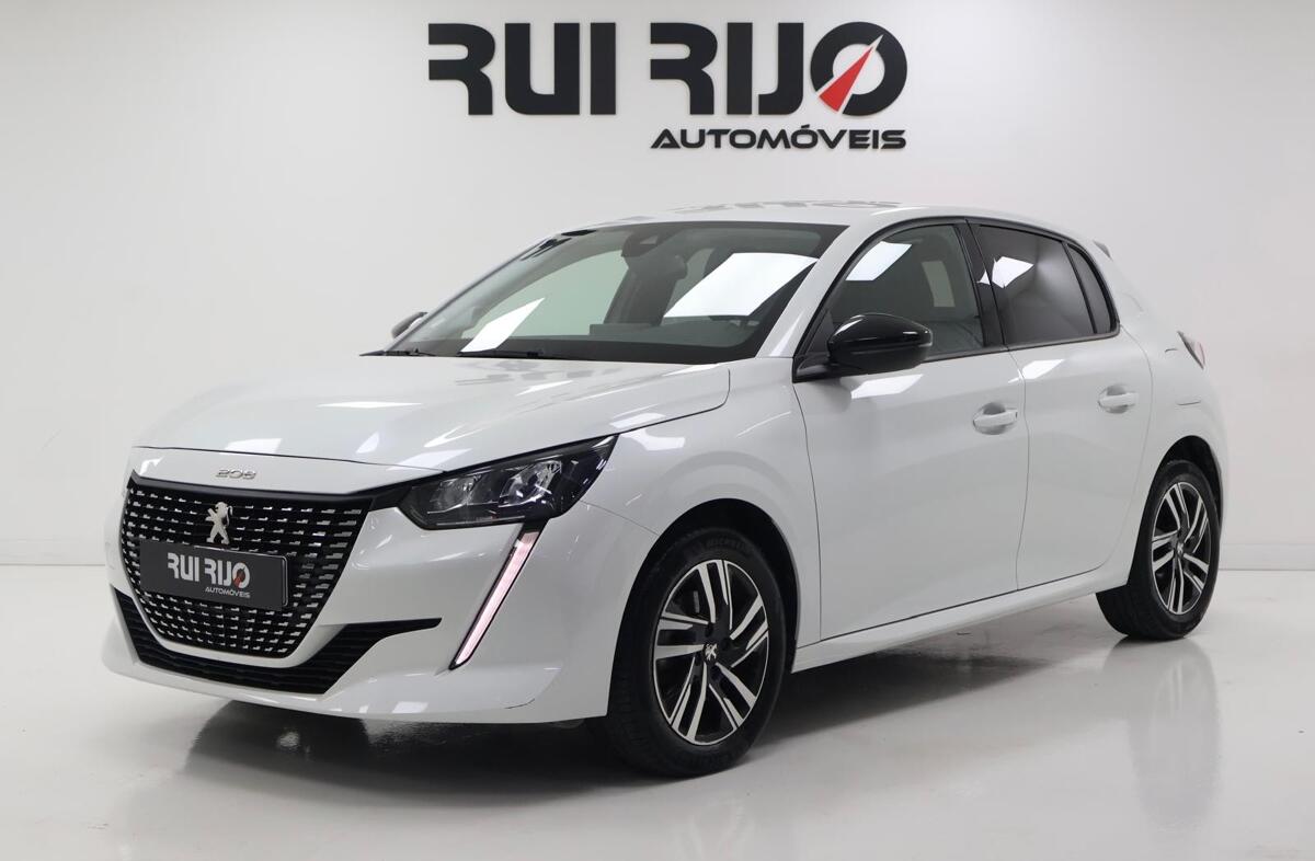 PEUGEOT 208 1.2 PureTech Allure