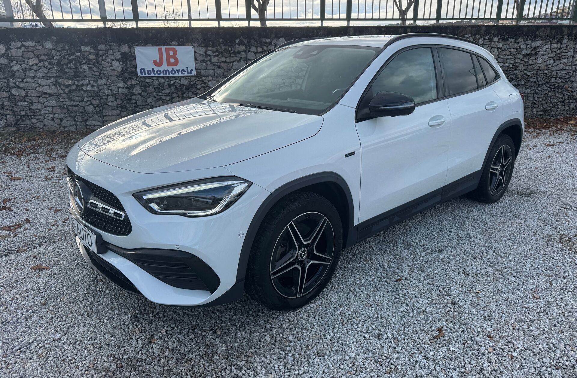 MERCEDES Classe GLA GLA 250 e AMG Line