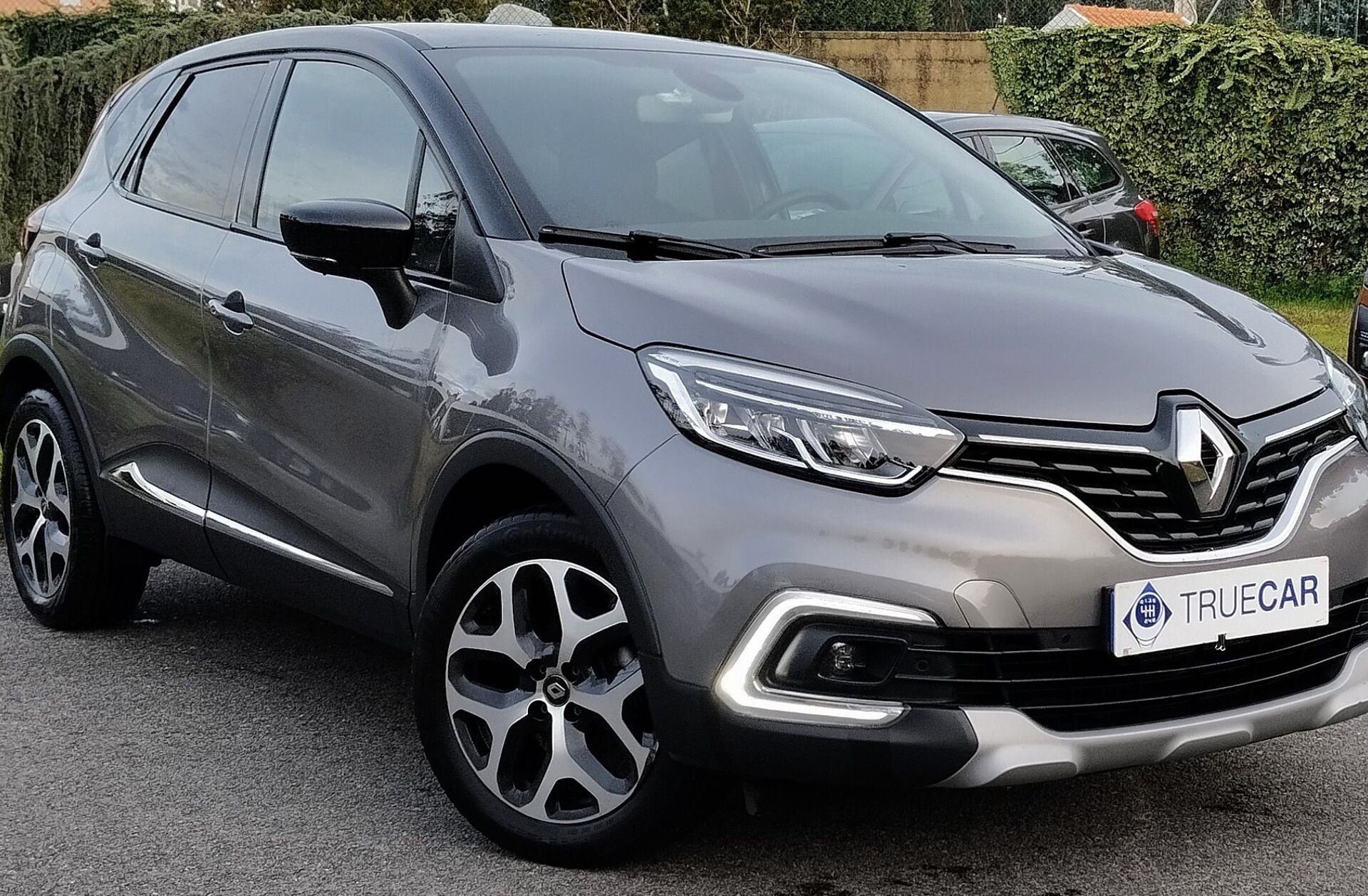 RENAULT Captur 0.9 TCe Exclusive