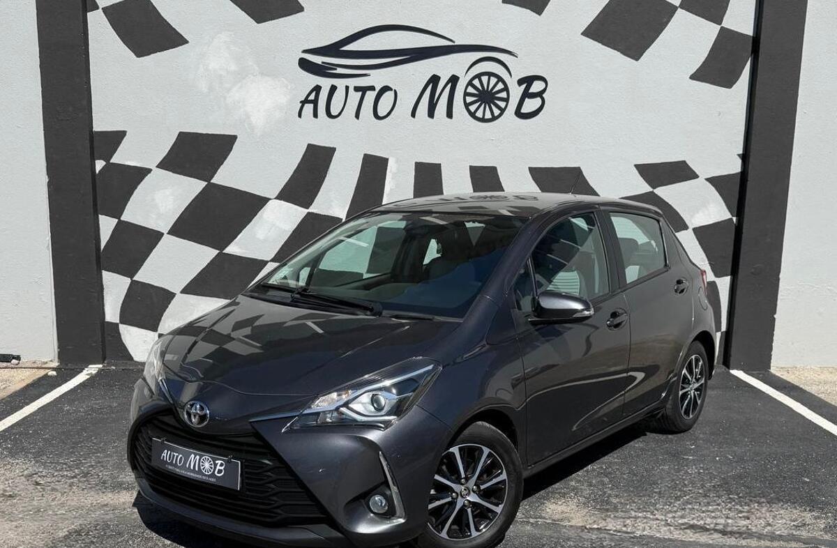 TOYOTA Yaris 1.0 VVT-i Exclusive