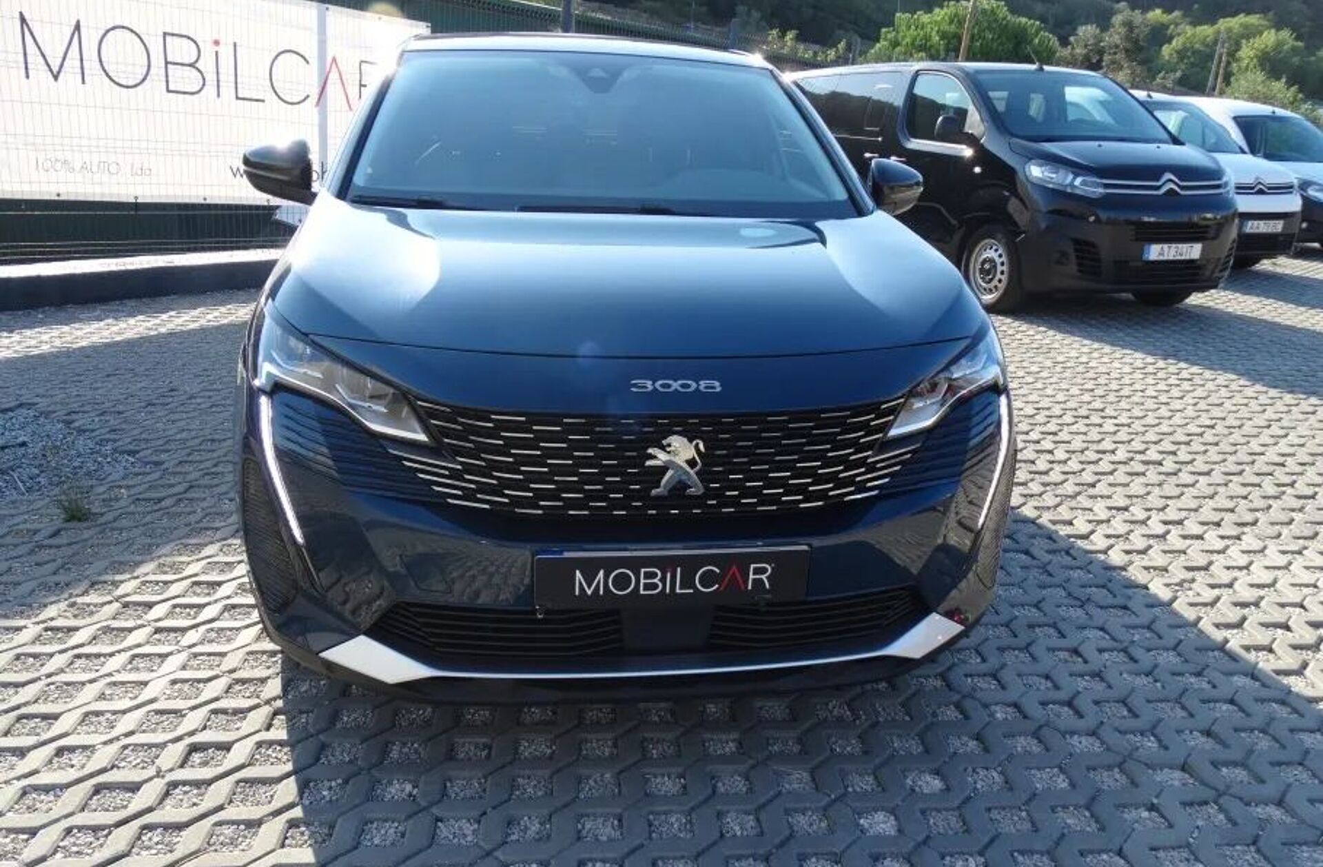 PEUGEOT 3008 1.6 Hybrid Allure e-EAT8