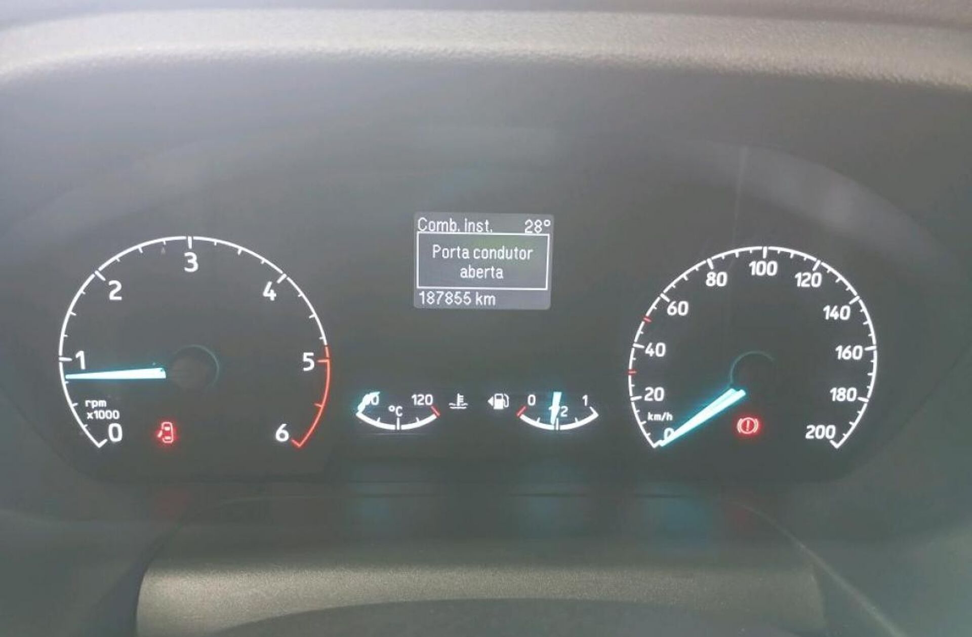 FORD Transit 330 L3 2.0 TDCi H2 Trend