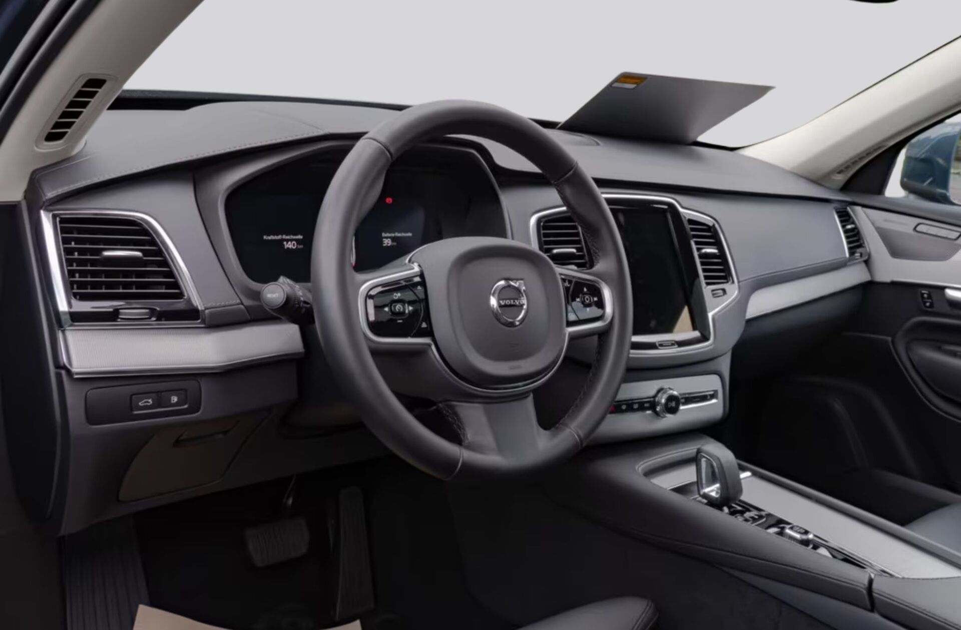 VOLVO XC90 2.0 T8 PHEV Plus Dark AWD