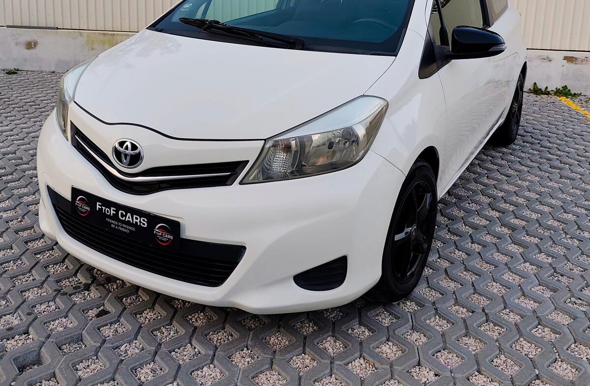 TOYOTA Yaris 1.4 D-4D Comfort+Navi