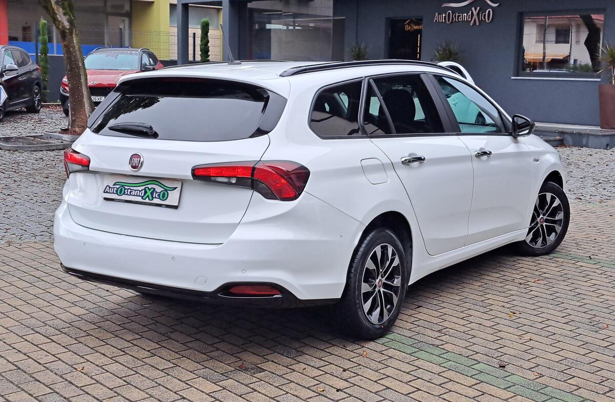 FIAT Tipo 1.3 M-Jet Lounge