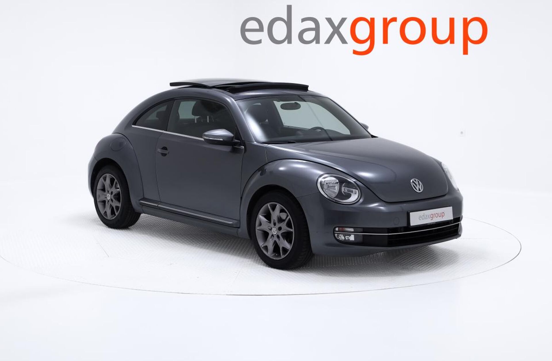VOLKSWAGEN Beetle 1.6 TDi DSG