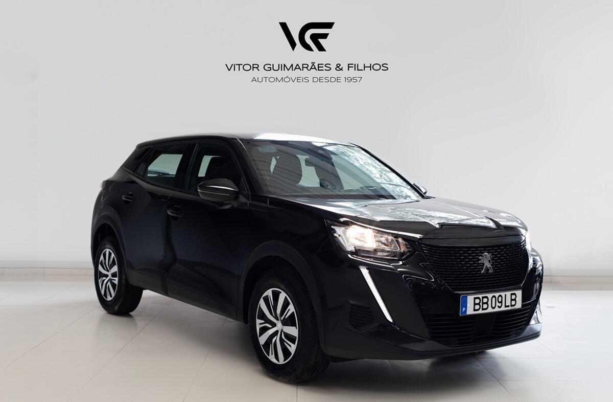 PEUGEOT 2008 1.2 PureTech Active Pack