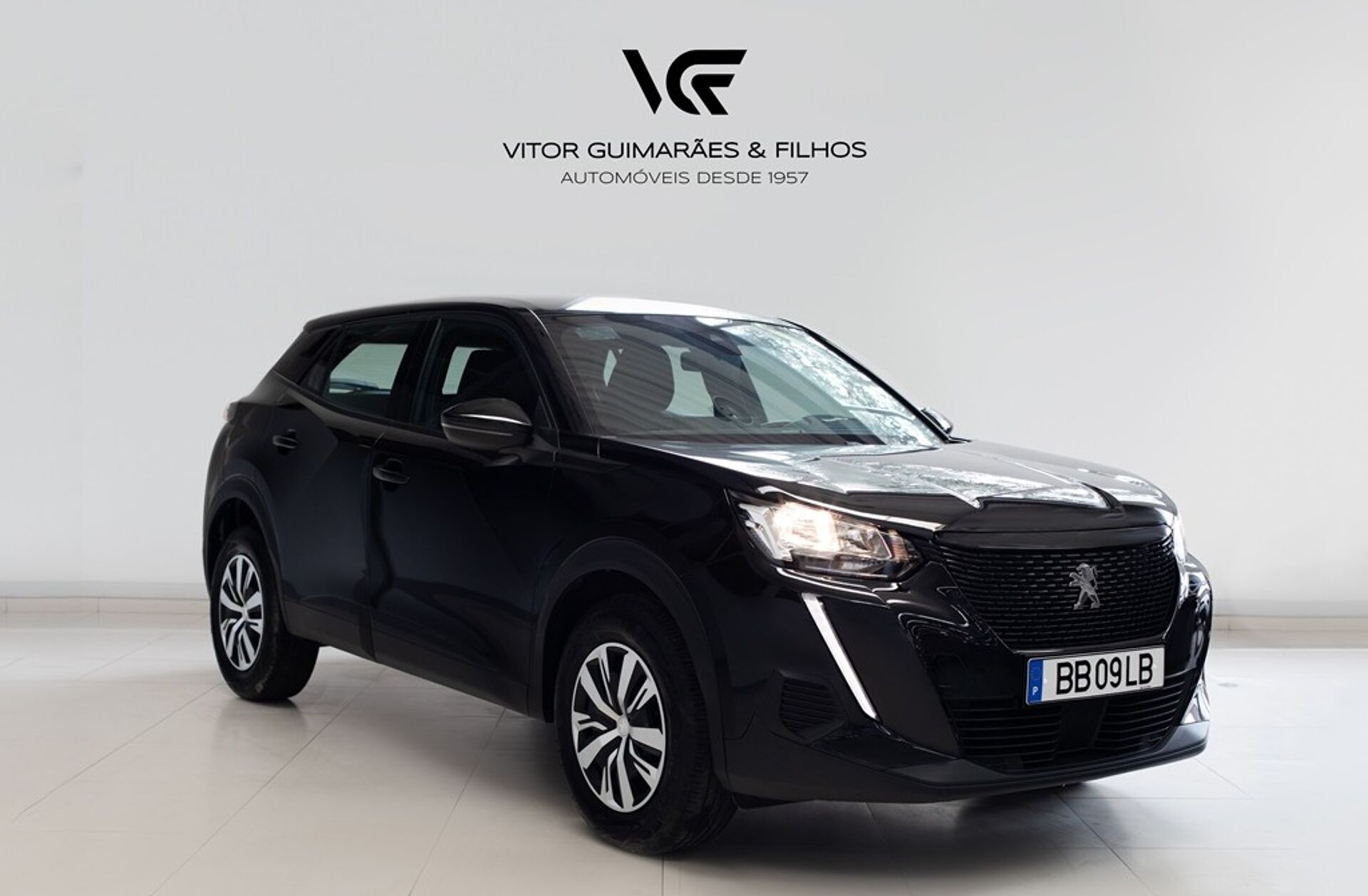 PEUGEOT 2008 1.2 PureTech Active Pack