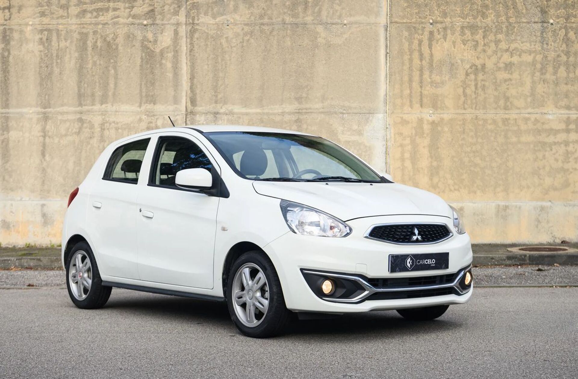 MITSUBISHI Space Star 1.2 Intense Connect Edition