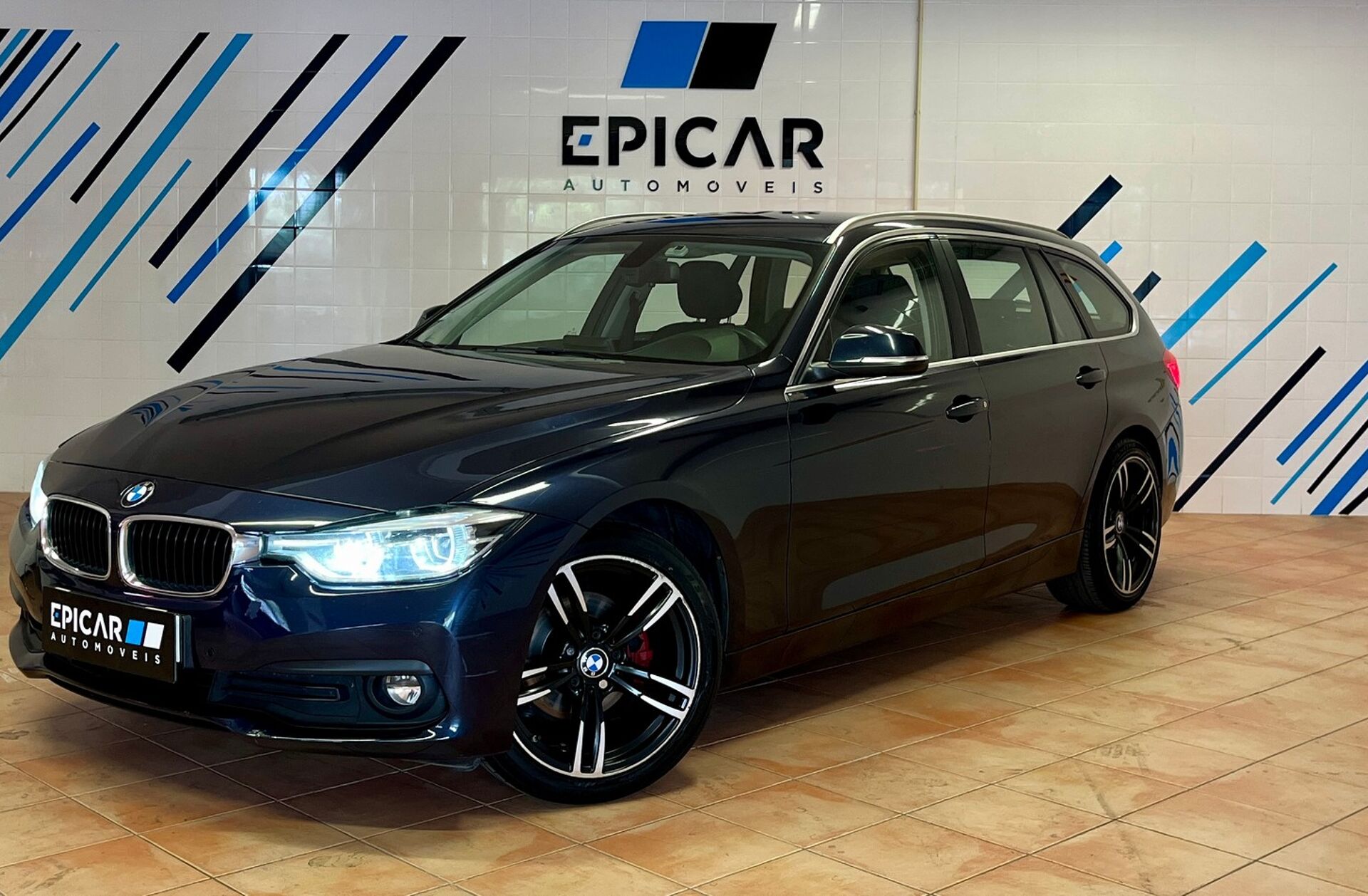 BMW Serie-3 318 d Touring Advantage