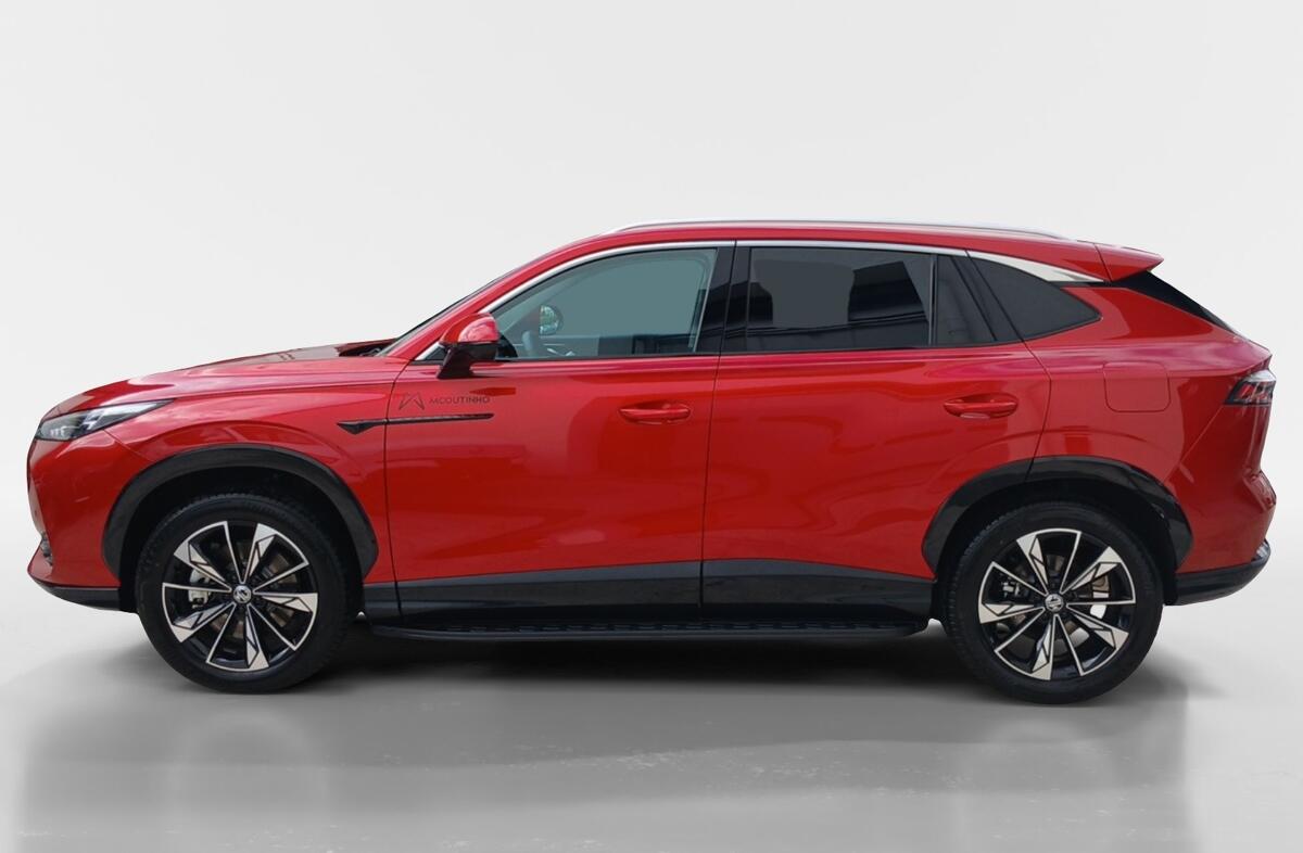 MG HS 1.5 T Luxury AT