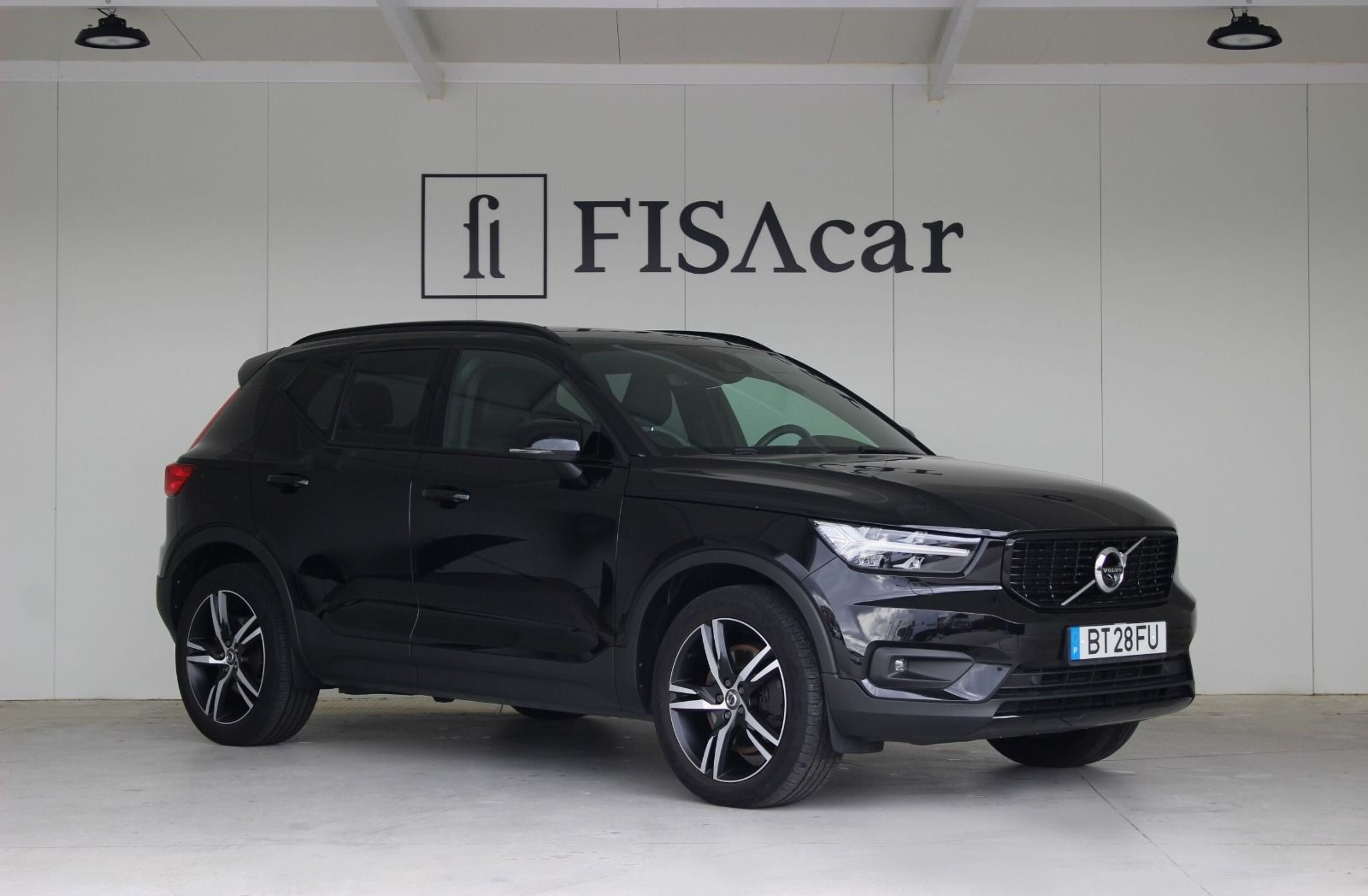 VOLVO XC40 1.5 T5 PHEV R-Design