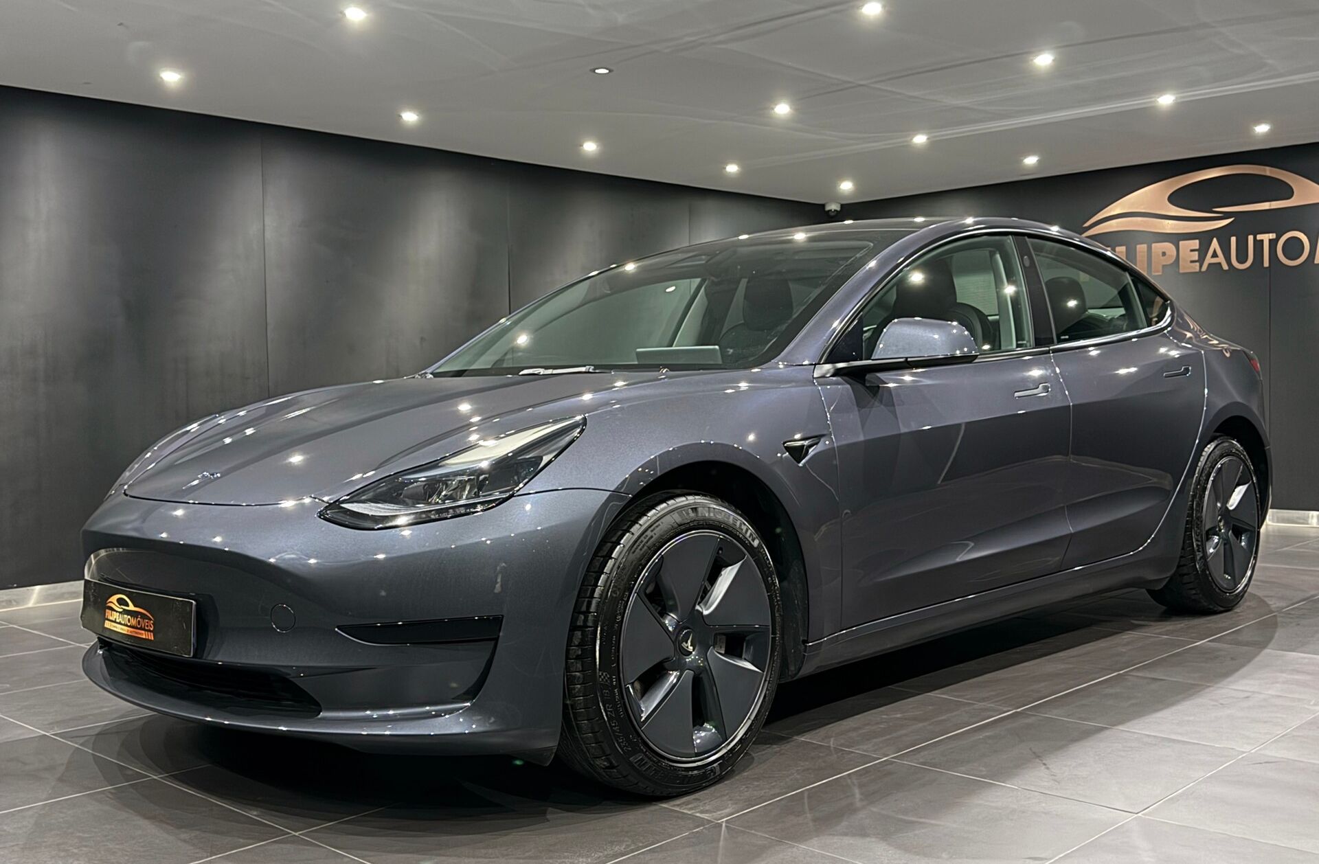 TESLA Model 3 Long Range Tração Traseira