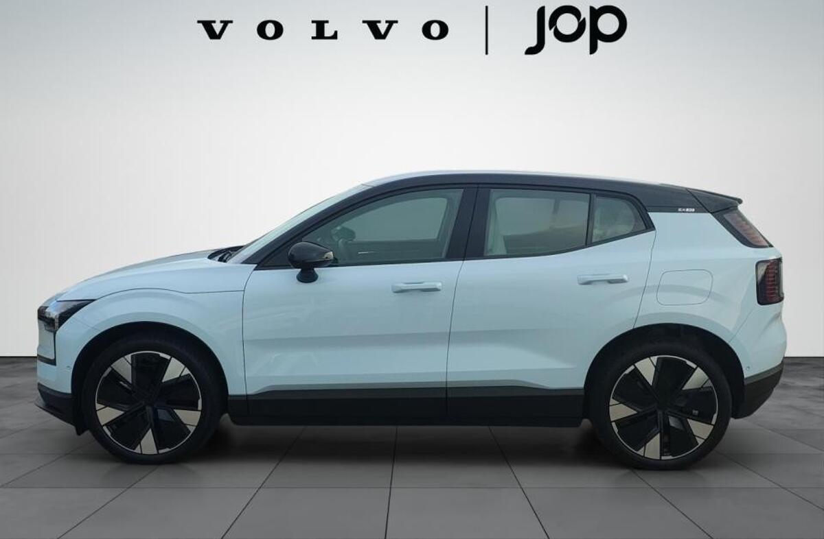 VOLVO EX30 69 kWh Twin Motor Ultra