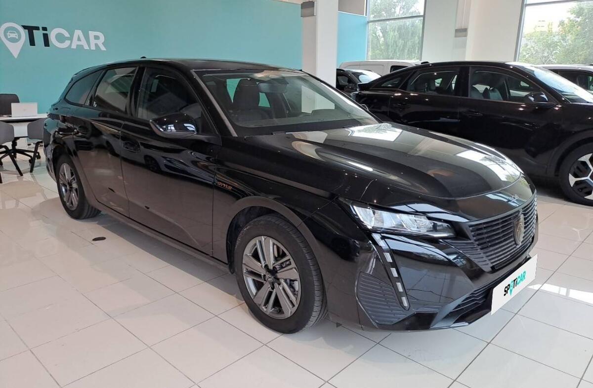 PEUGEOT 308 SW 1.2 Hybrid Style e-DCS6