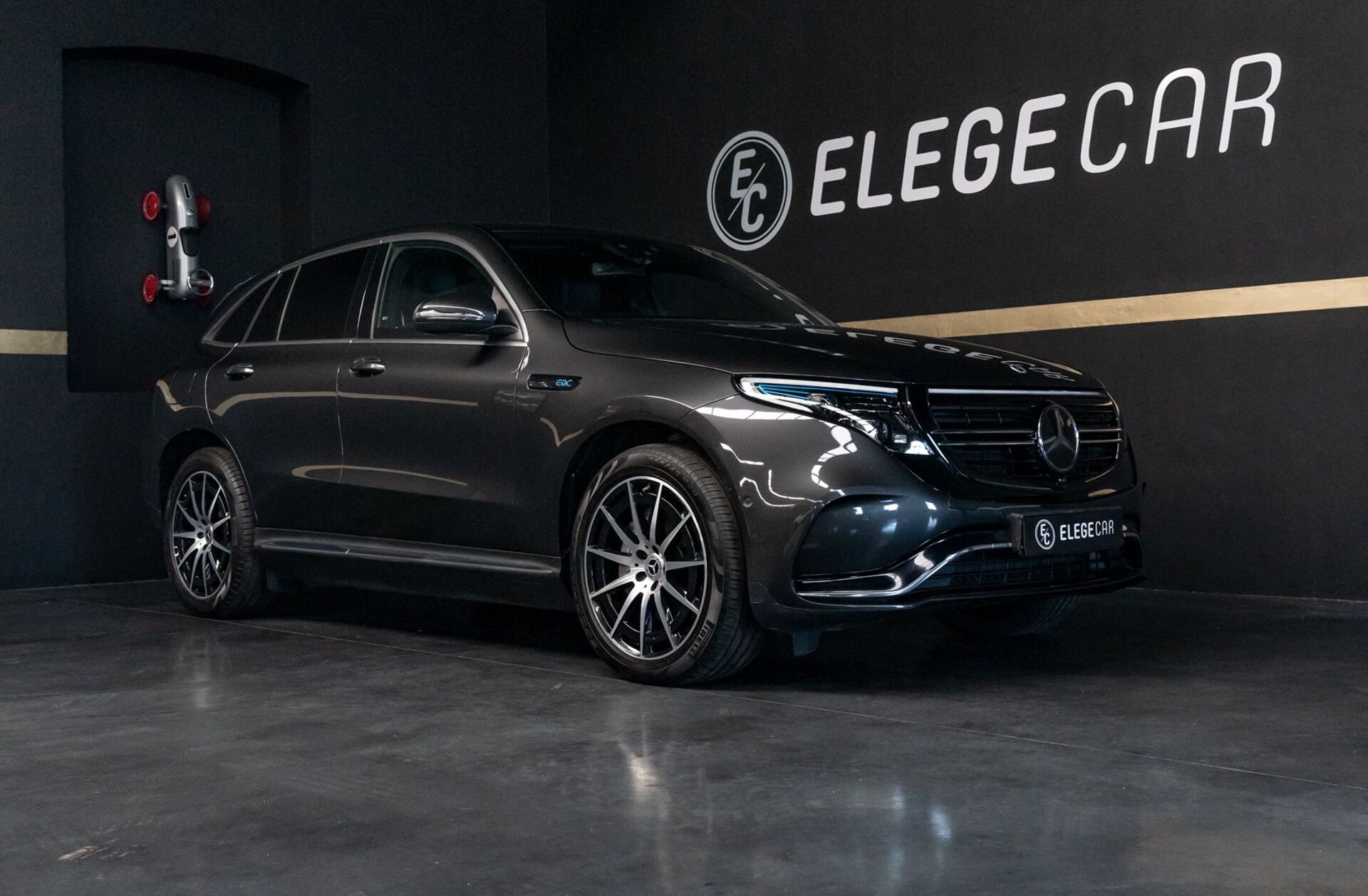 MERCEDES EQC 400 4Matic