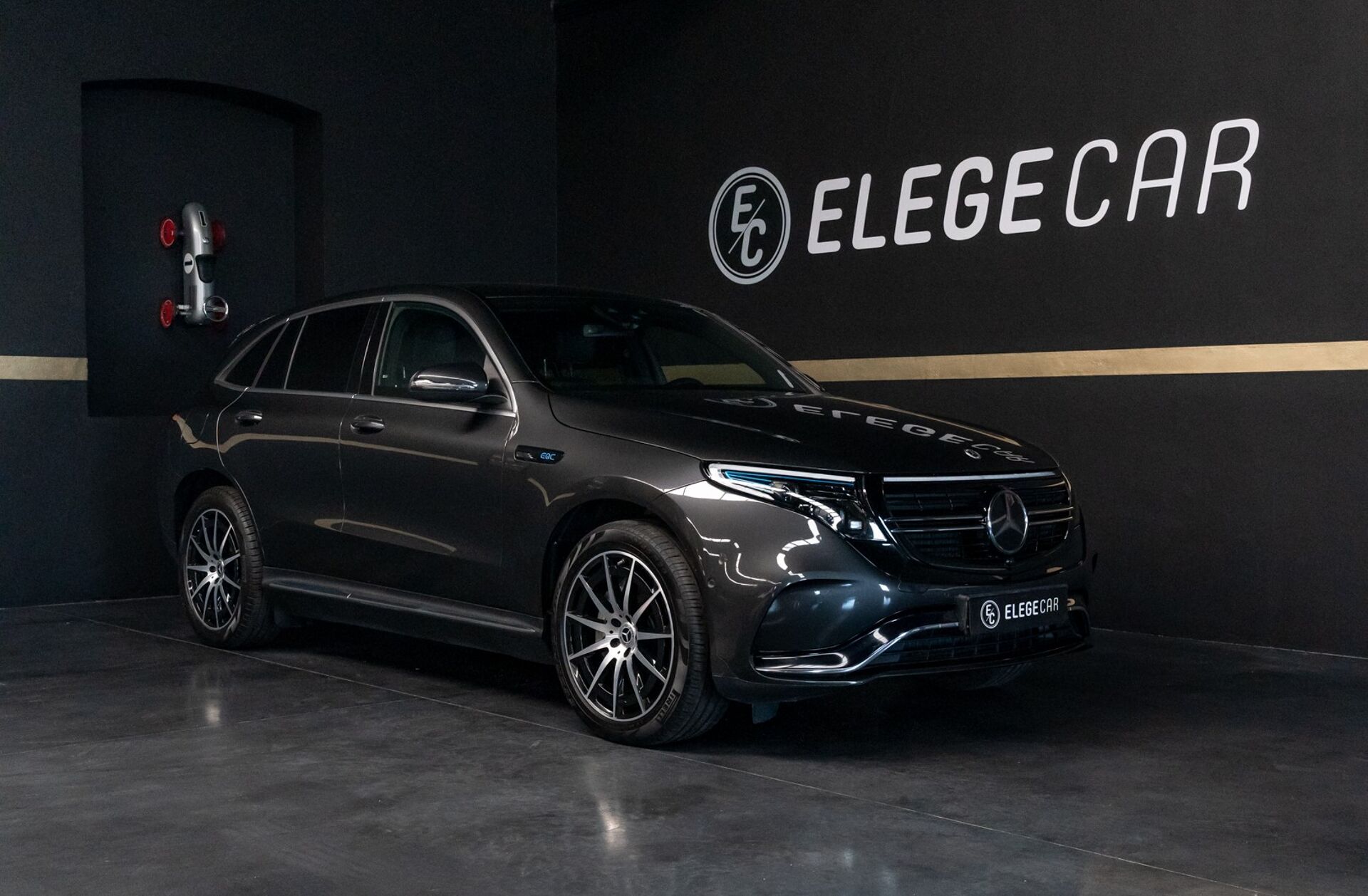 MERCEDES EQC 400 4Matic